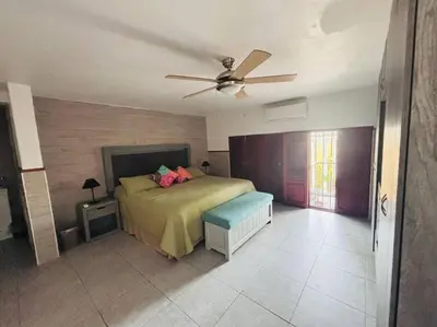 Cama o camas de una habitación en Departamento en centro de Mazatlán para parejas 6