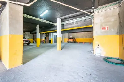 Plano de Lujo en las Alturas Dpto en Zona Tranquila