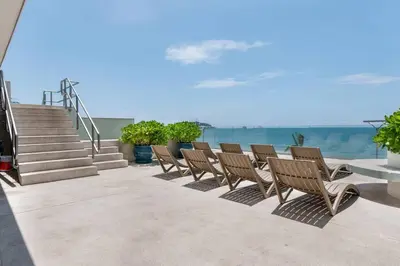 Paisaje cerca de este apartamento