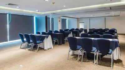 Zona business o sala de conferencias en Holiday Inn Express Culiacan by IHG