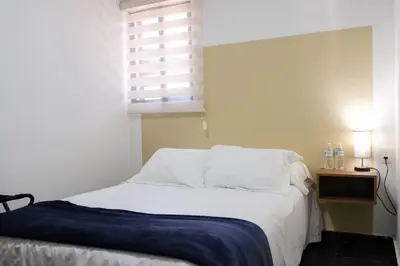 Cama o camas de una habitación en Quiet-Central 2BR1BA Relaxed Atmosphere