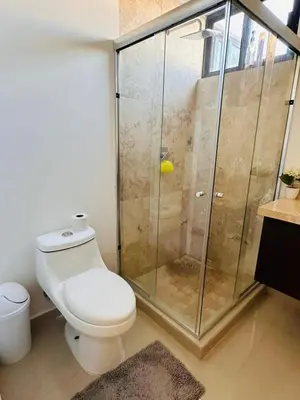 Plano de Bonito Departamento en ZONA DORADA - Torre Gaviotas - 105 C