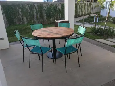 Plano de Moderno Condominio alberca a 800 metros de playa