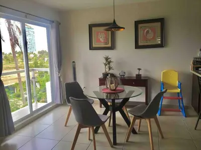 Plano de Moderno Condominio alberca a 800 metros de playa