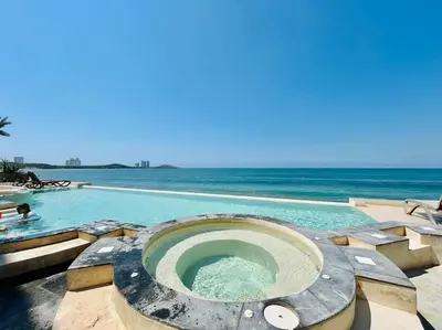 Piscina en o cerca de Penthouse frente al mar cerca del Mazagua