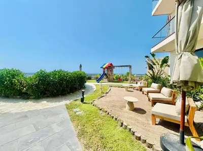 Jardín al aire libre en Penthouse frente al mar cerca del Mazagua