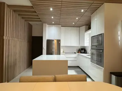 Una cocina o zona de cocina en New home cozy and comfortable!