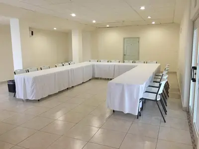 Zona business o sala de conferencias en Hotel Plaza del Sol