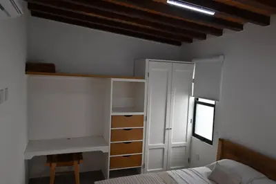 Cama o camas de una habitación en Centro histórico cerca del mar
