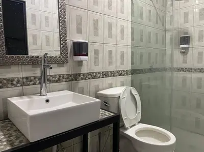 Un baño de Departamento Completo Céntrico Ideal Para 3