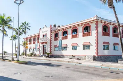 Edificio en el que se encuentra el apartamento