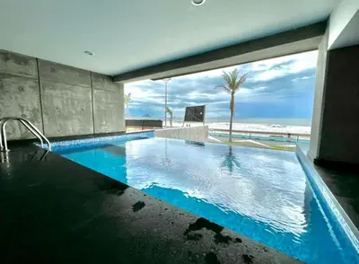 Piscina en o cerca de Departamento frente al mar sobre el malecón de Mazatlan
