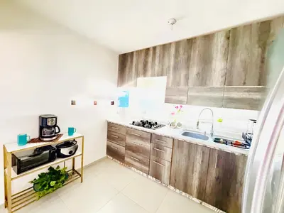 Una cocina o zona de cocina en Departamento 2 Habitaciones Cas Consulado Centenario
