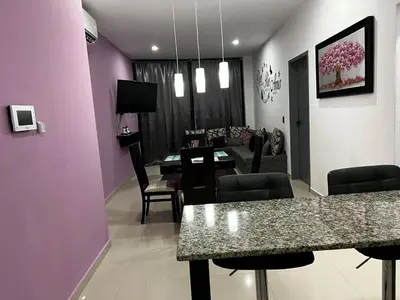 Zona de estar de Dpto de 2 recamaras con alberca