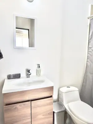 Un baño de Depa new 3 minutes from the new consulate - KYO HEXUS