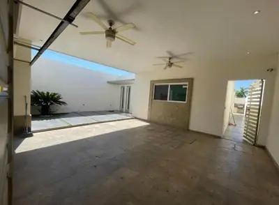 Plano de Casa en renta cuarto