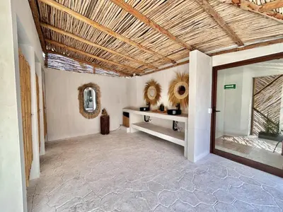 Plano de Modern apartment with sea view