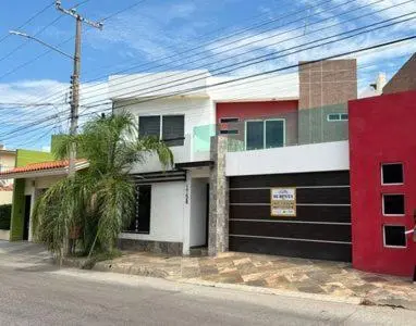 Edificio en el que se encuentra el apartamento