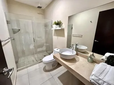 Un baño de Apartment near the beach