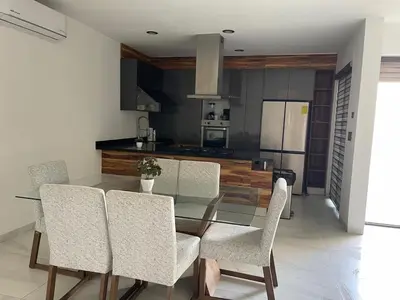Una cocina o zona de cocina en Casa amplia