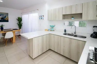 Plano de Oasis costero Acogedora Casa Familiar