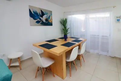 Plano de Oasis costero Acogedora Casa Familiar