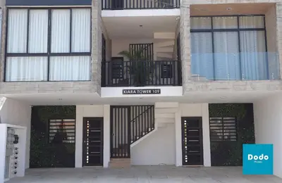 Edificio en el que se encuentra el apartamento