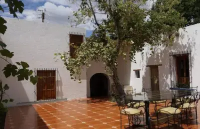 Edificio en el que se encuentra la casa o chalet