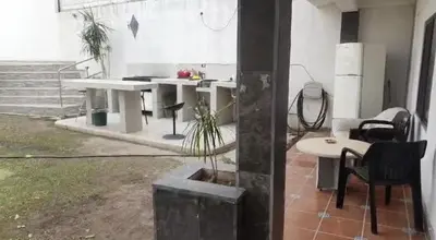 Un balcón o terraza de Casa con Alberca cerca del Aeropuerto