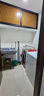 Una cocina o zona de cocina en Departamento Torre Iberika Cercas Del Malecon