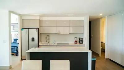 Una cocina o zona de cocina en Apartment on the Malecon 2 BR Ocean View