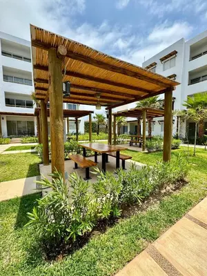 Jardín al aire libre en Almarena Depto Boho Chic 800 mts from the Beach!