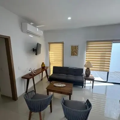 2br 1ba Condo 1 block to ocean Condo 1