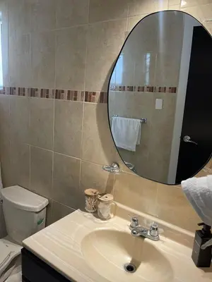 Un baño de Escala Norte