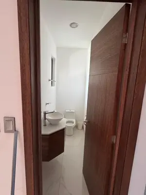 Un baño de Casa amplia
