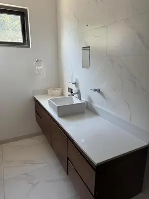 Un baño de Casa amplia
