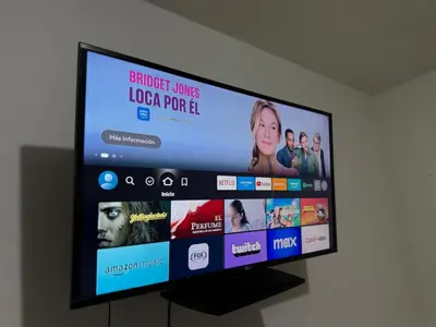 Una televisión o centro de entretenimiento en Departamento en San Buenaventura