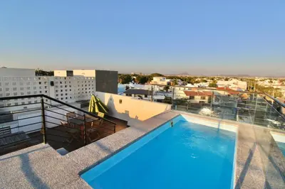 Piscina en o cerca de apartment 2 min from Zona Dorada Paseo lomas 303