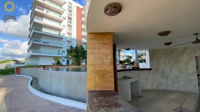 Un balcón o terraza de View of the pool and facing the marina - 2009G