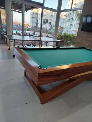 Mesa de billar en Blúu apartmet Bel Bal