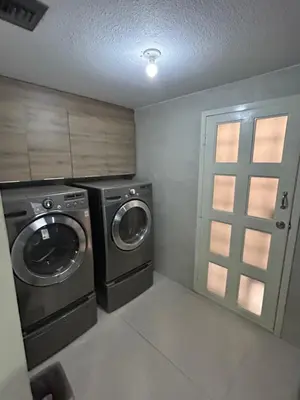 Plano de Beautiful residence 10 minutes from the consulate!