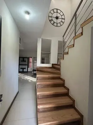 Plano de Beautiful residence 10 minutes from the consulate!