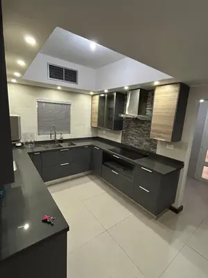 Una cocina o zona de cocina en Beautiful residence 10 minutes from the consulate!