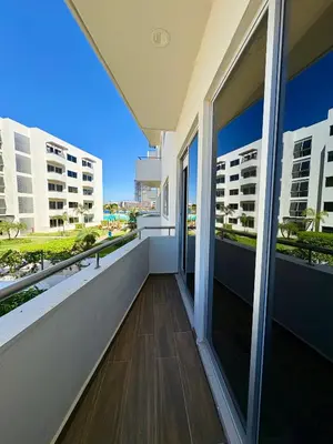 Un balcón o terraza de Fantástico Depa en BLUU con PLAYA ARTIFICIAL - Turquesa 208 -