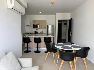 Una cocina o zona de cocina en Bluü Habitat with Beach and Premium Amenities