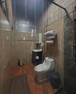 Un baño de LOFT NUEVO EN MALECON FTE AL Parque las Riveras