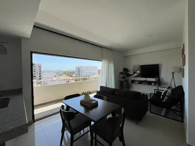 Una televisión o centro de entretenimiento en Departamento frente al malecón de Mazatlán