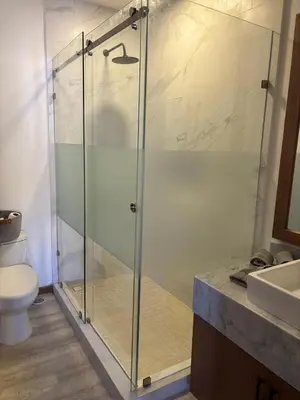 Un baño de Departamento Edificio Imperia