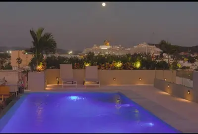 Piscina en o cerca de Antara Loft