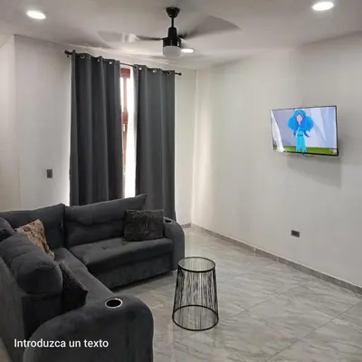 Una televisión o centro de entretenimiento en Valencia Departmento
